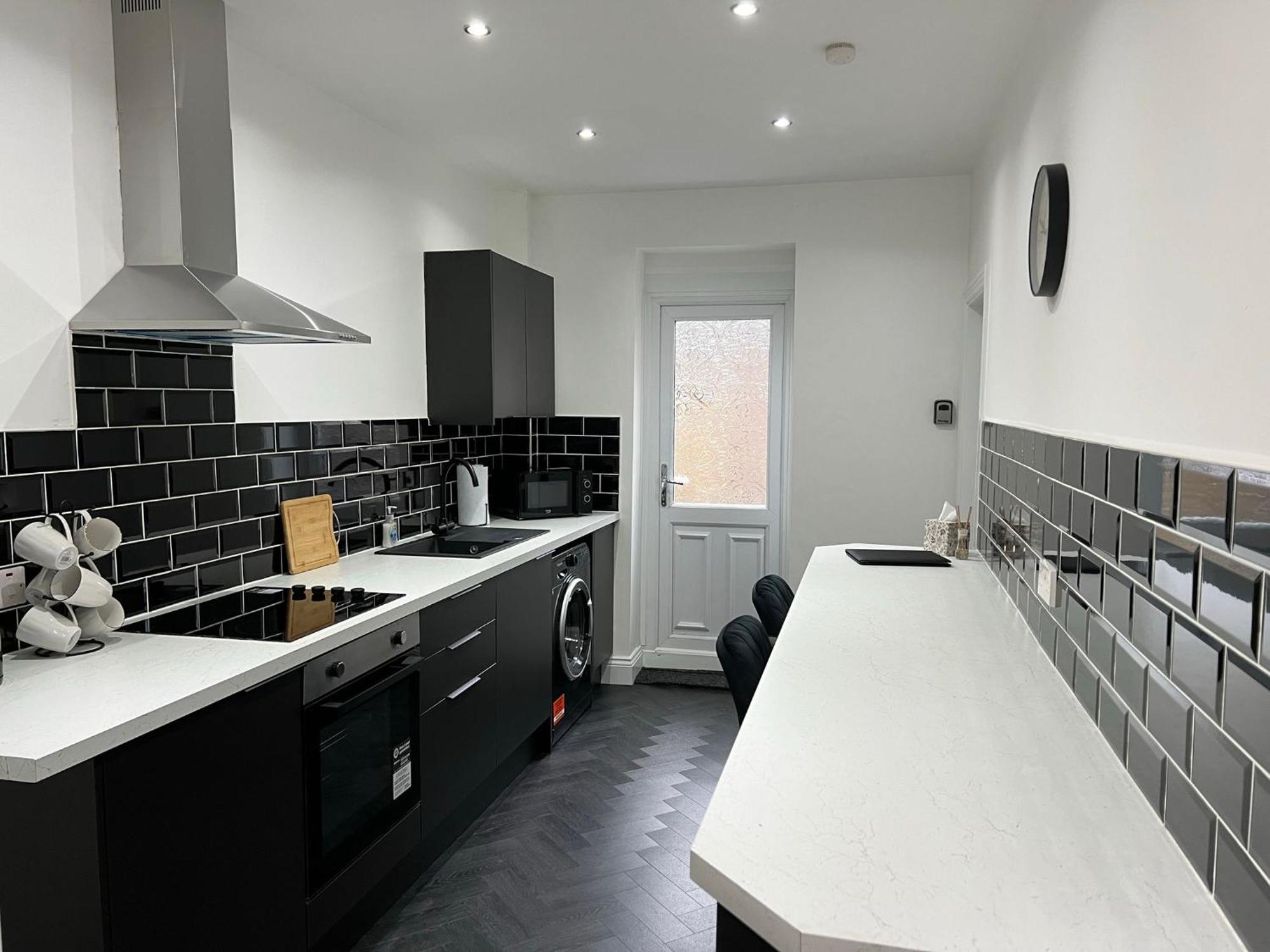 Newly Refurbished 6 Person En-Suite Apartment Tyne & Wear Newcastle Upon Tyne Killingworth Экстерьер фото
